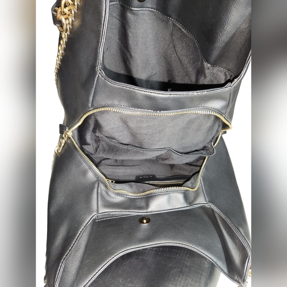 Bebe shoulder bag black with gold trim EUC - Picture 3 of 12